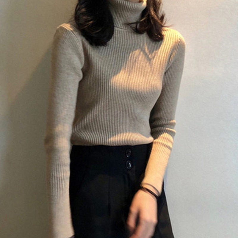 Jasmine Turtleneck Sweater | Klyo