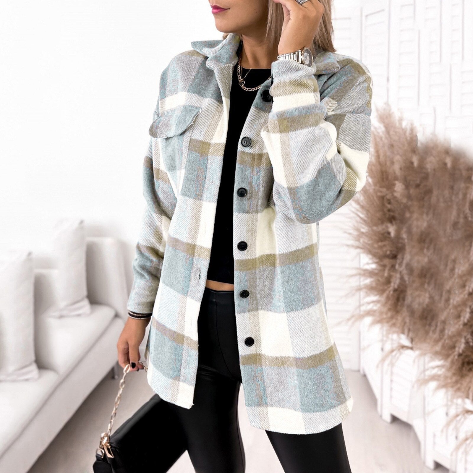 Breezy Check Collared Outerwear | Klyo